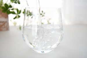 より吸収を効率的にする「水」について